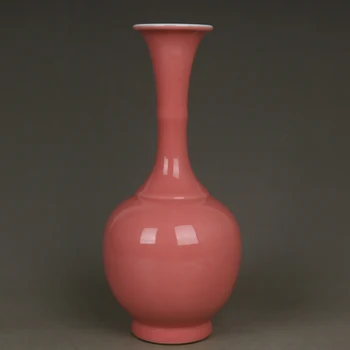 Китайската порцеланова ваза с розова глазура Цзиндэчжэнь 9,65 инча 1972 година на издаване