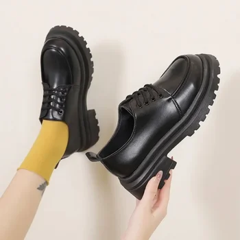 2023 Нова дамски обувки На дебелите обувки с Висококачествени дамски обувки с кръгло бомбе дантела Модни обувки Ежедневни дамски обувки