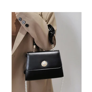 Черна мятая чанта 2023, нова дамски класически универсален перлена верижка, лека луксозна висококачествена дамски малка квадратна чанта, тенденция